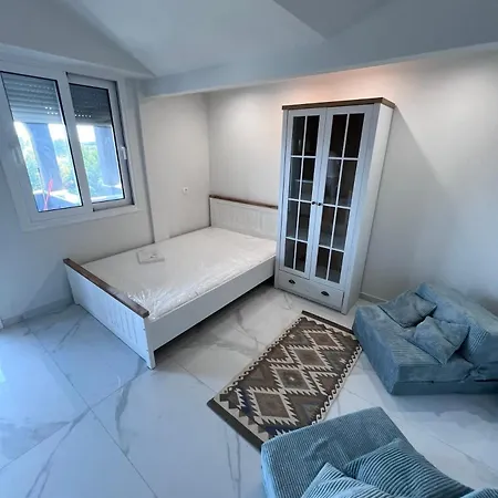Seabreeze Paralia Апартамент