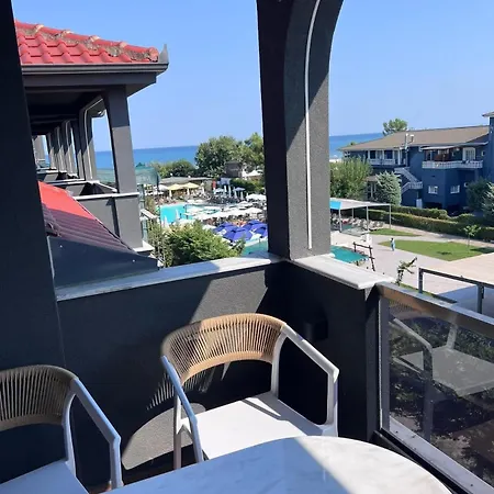 Апартамент Seabreeze Paralia *