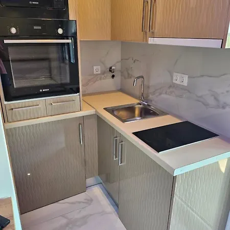 Апартамент Seabreeze Paralia Skala Korinou